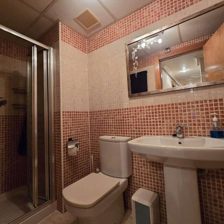 47BAÑO DOS